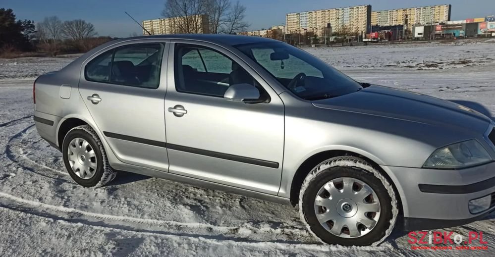 2008' Skoda Octavia 1.6 Ambiente photo #5