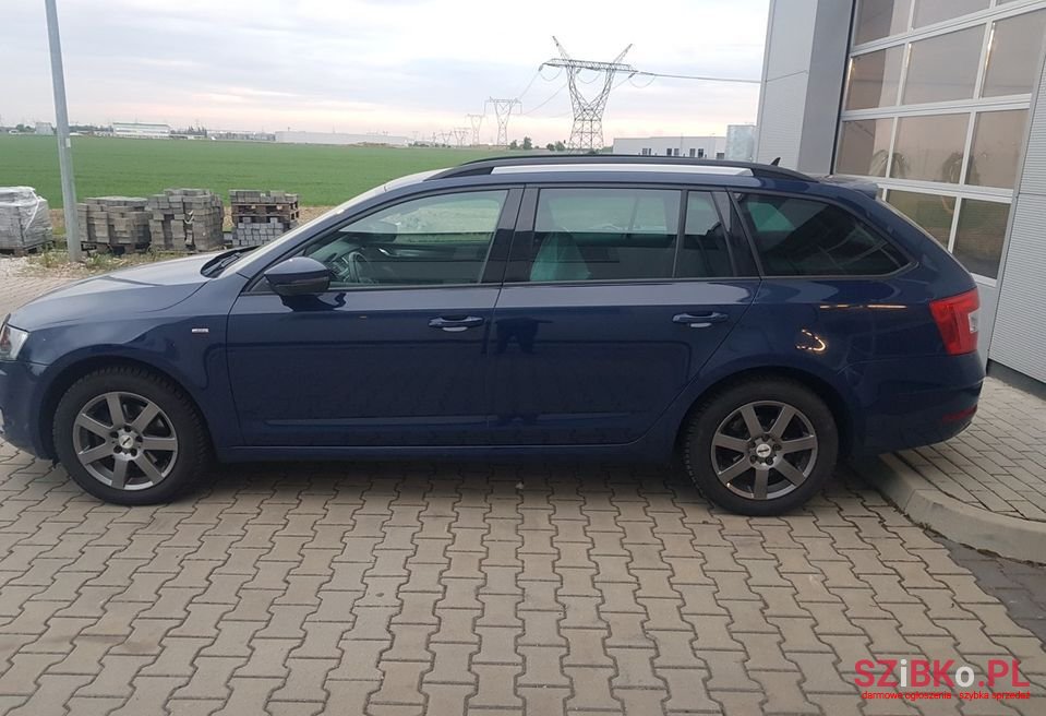 2016' Skoda Octavia photo #5