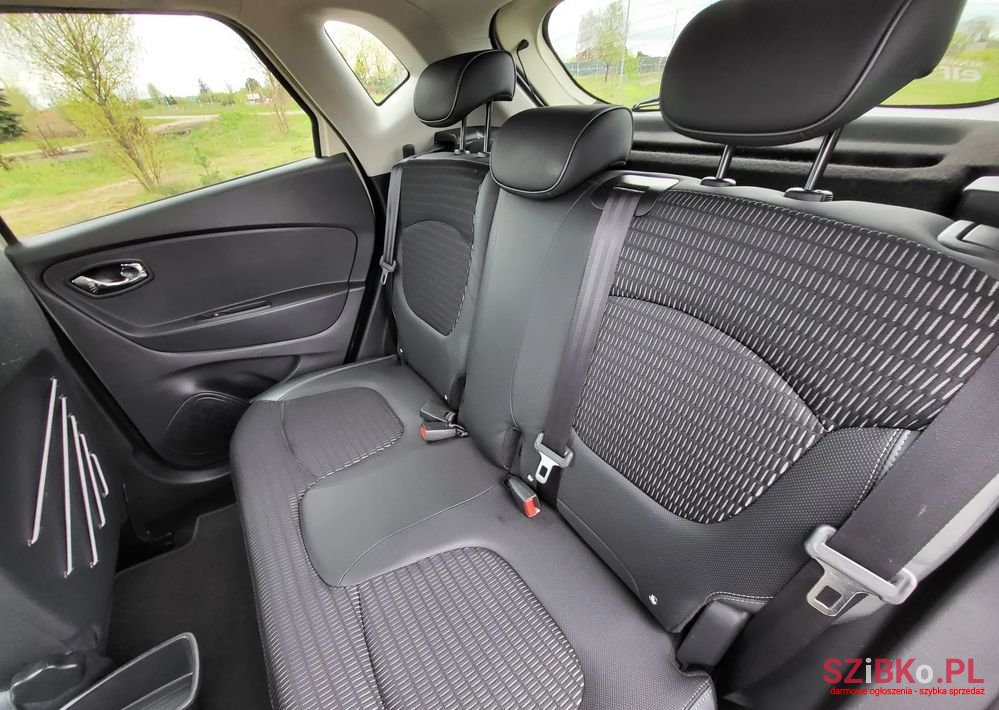 2016' Renault Captur Tce 90 Life photo #6