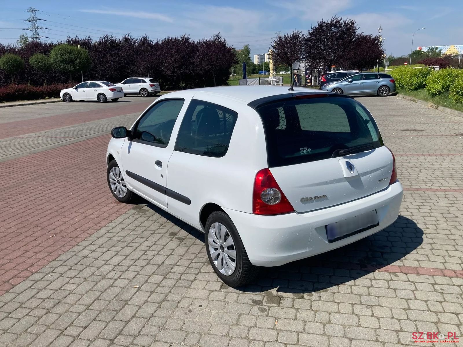 2007' Renault Clio photo #4