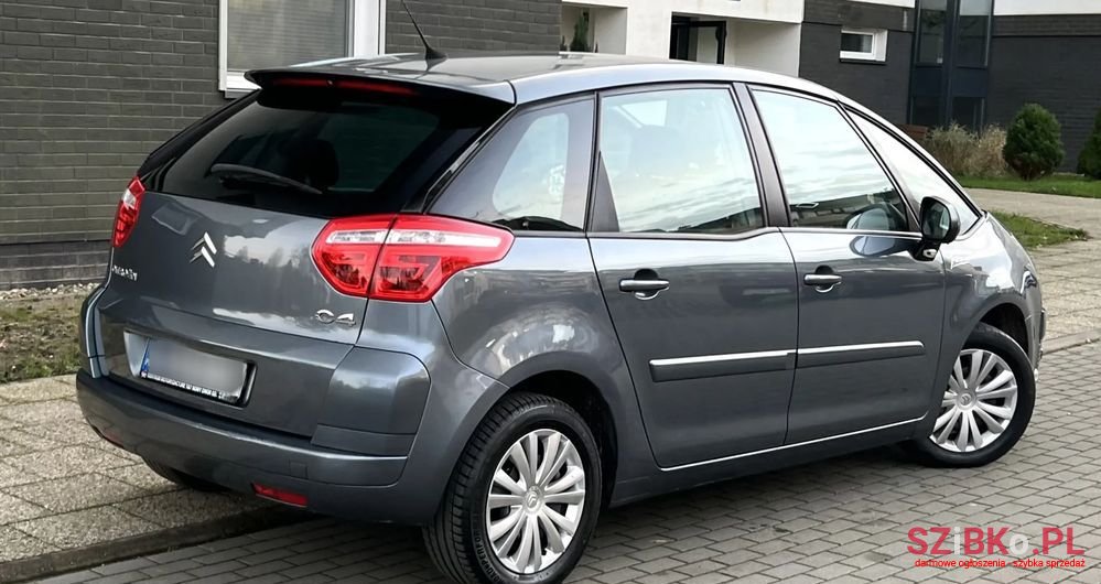 2009' Citroen C4 Picasso photo #4