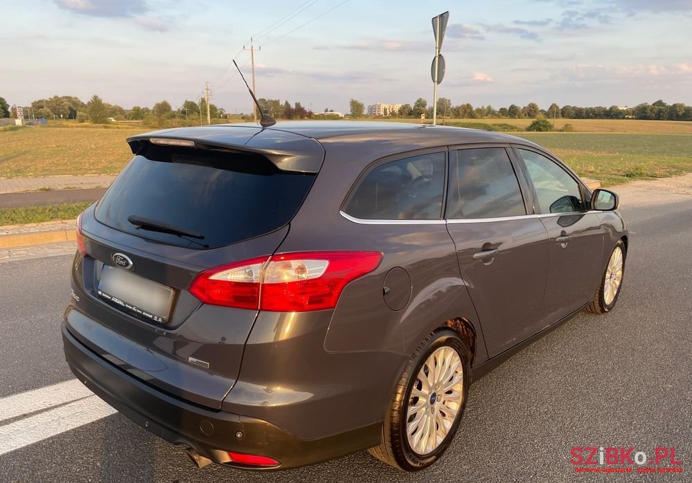 2012' Ford Focus photo #6