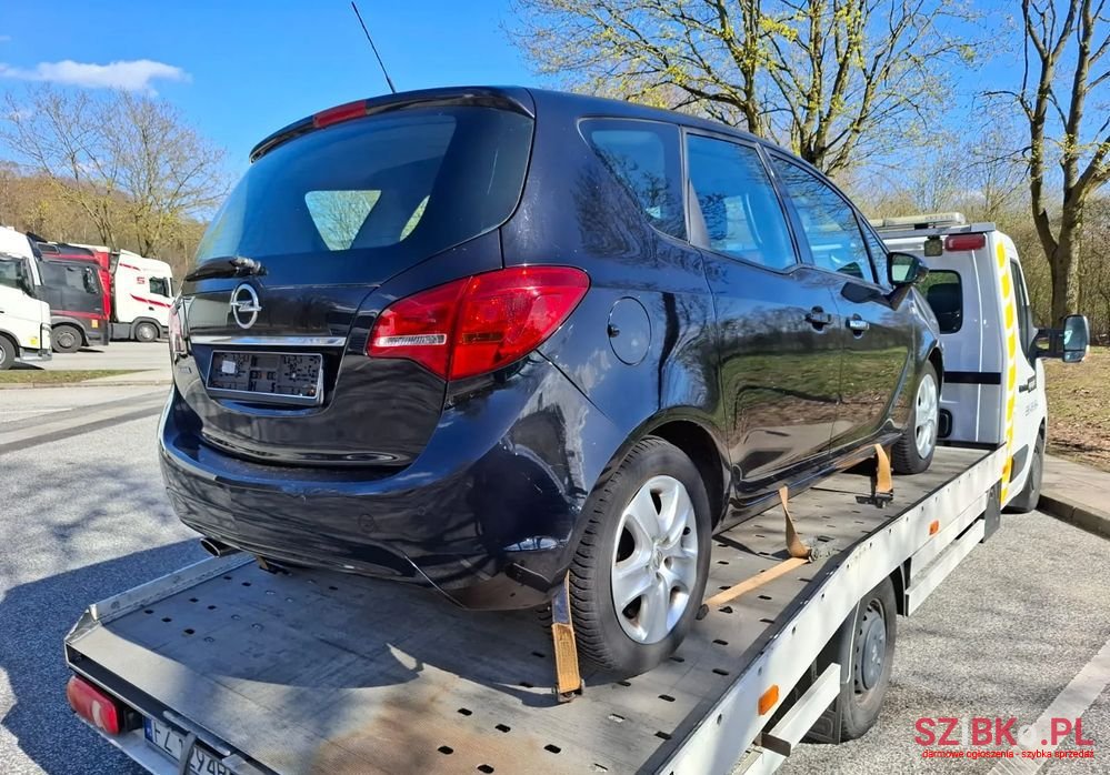 2010' Opel Meriva 1.4 T Cosmo photo #4