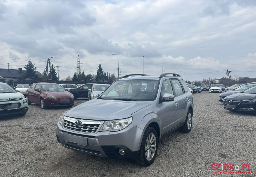 2012' Subaru Forester photo #4