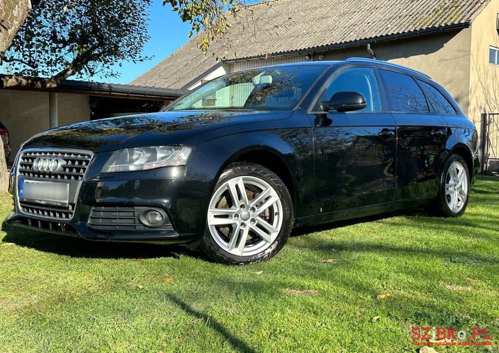 2009' Audi A4 2.0 Tdi E photo #1