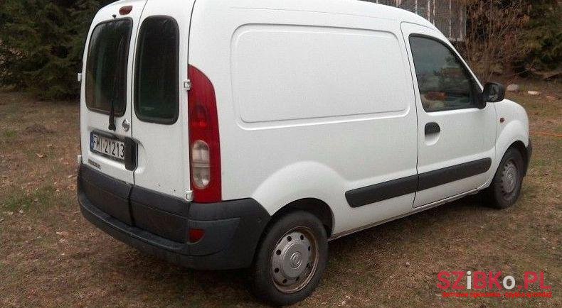 2004' Nissan Kubistar photo #1