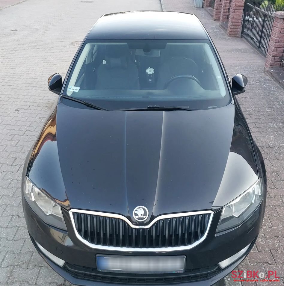 2014' Skoda Octavia 2.0 Tdi Elegance photo #4