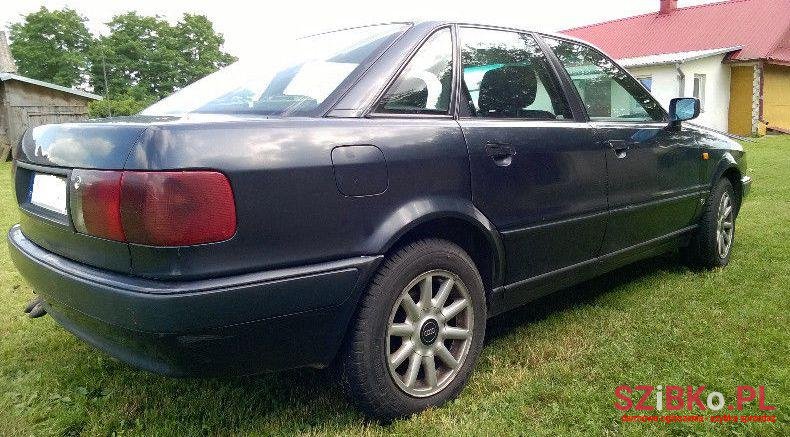 1994' Audi 80 photo #2