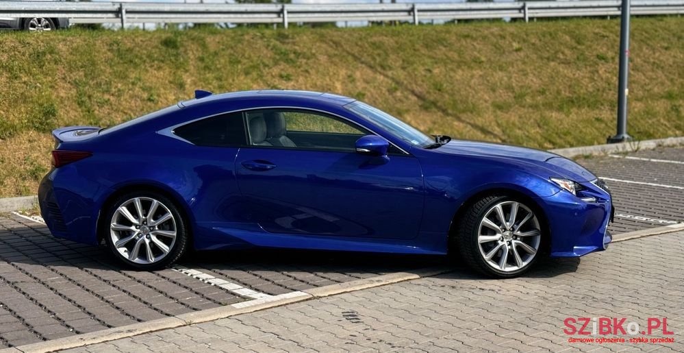 2016' Lexus RC photo #3