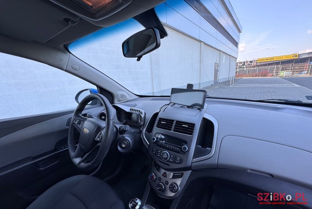 2011' Chevrolet Aveo 1.2 Lt photo #3