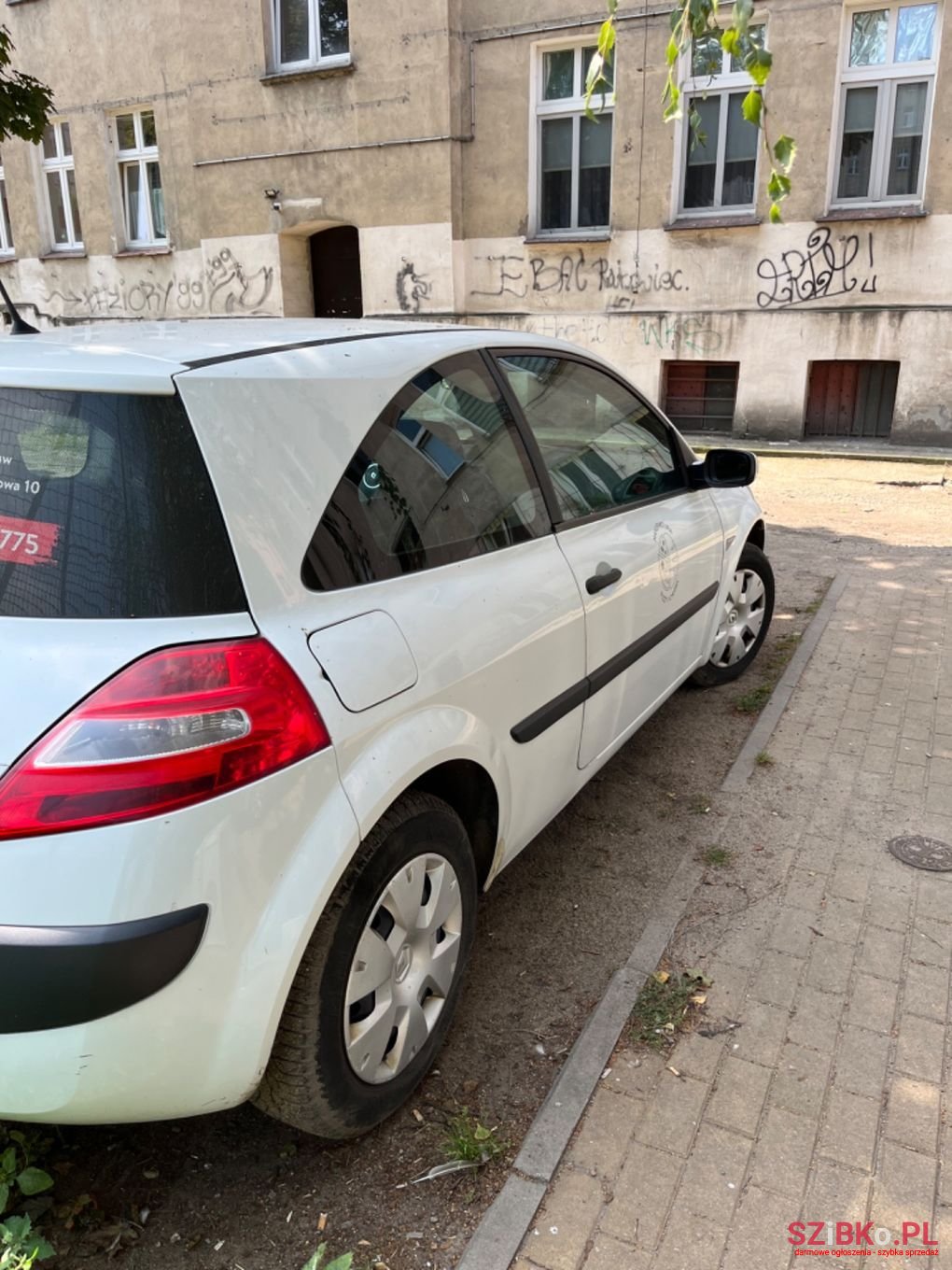 2007' Renault Megane photo #4