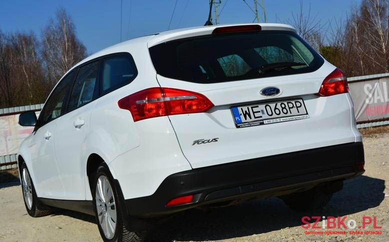 2017' Ford Focus photo #4