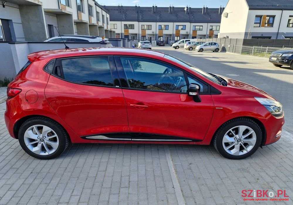 2017' Renault Clio photo #4