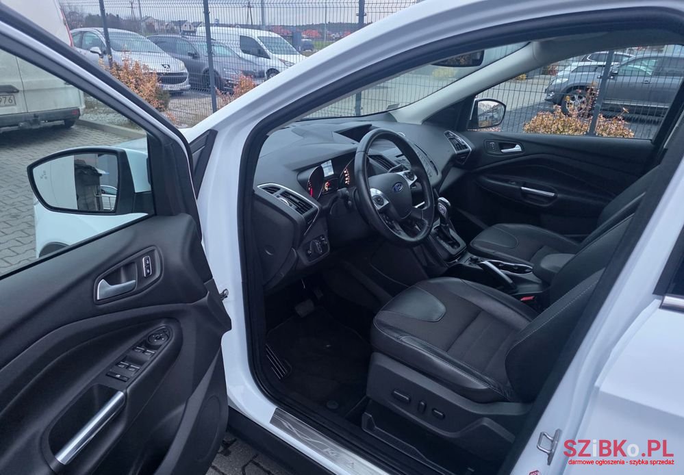 2015' Ford Kuga photo #5