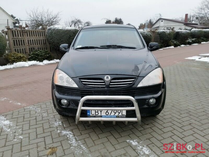 2005' SsangYong Kyron photo #2