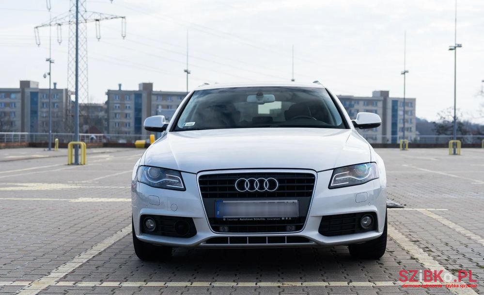 2010' Audi A4 2.0 Tfsi photo #2