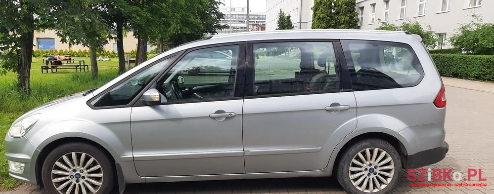 2010' Ford Galaxy 2.0 Tdci Trend photo #2