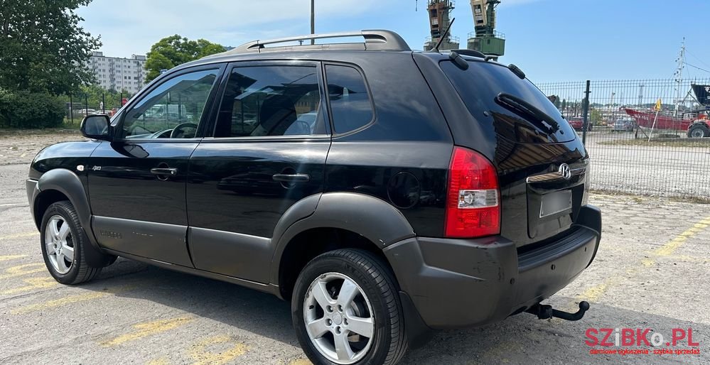 2005' Hyundai Tucson photo #4