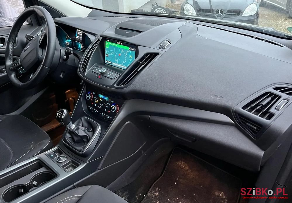 2018' Ford Kuga photo #6