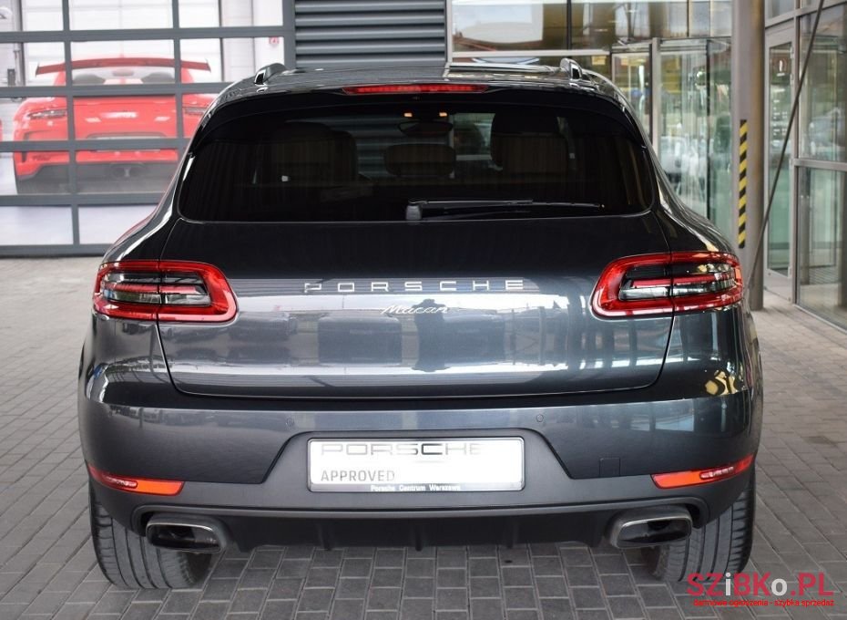 2017' Porsche Macan photo #6