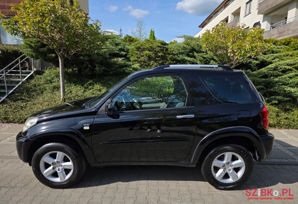 2005' Toyota RAV4 2.0 4X4 Executive photo #4