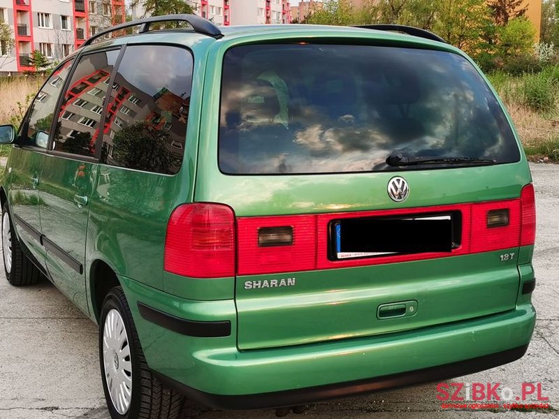 2002' Volkswagen Sharan photo #3