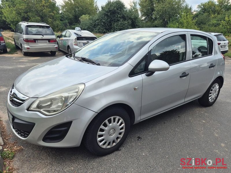 2012' Opel Corsa photo #1