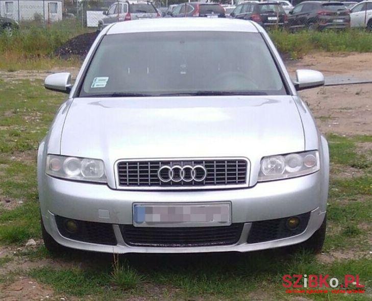 2001' Audi A4 photo #2