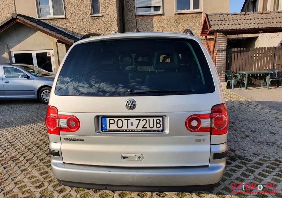 2002' Volkswagen Sharan photo #1