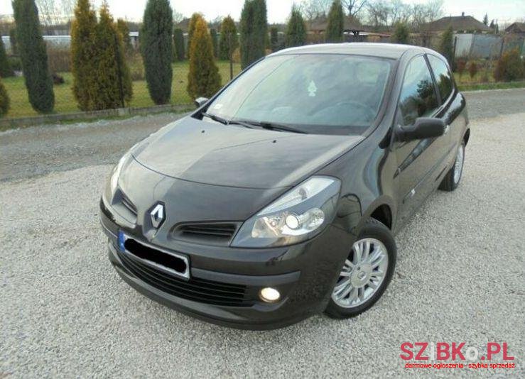 2006' Renault Clio photo #1