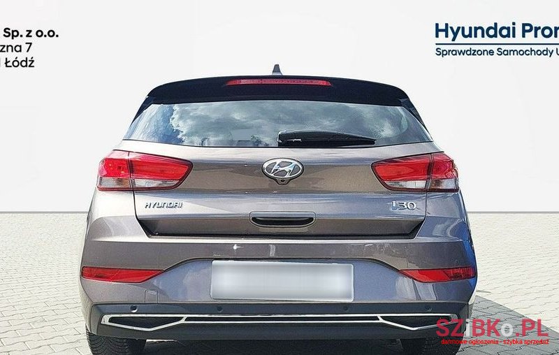 2023' Hyundai i30 photo #4