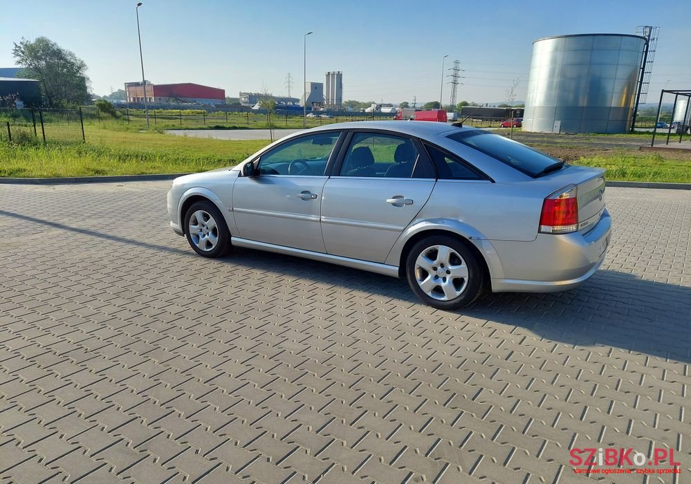 2005' Opel Vectra photo #2