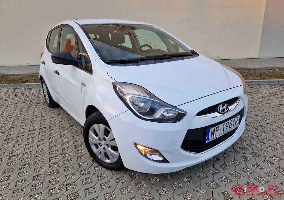 2010' Hyundai ix20 photo #1