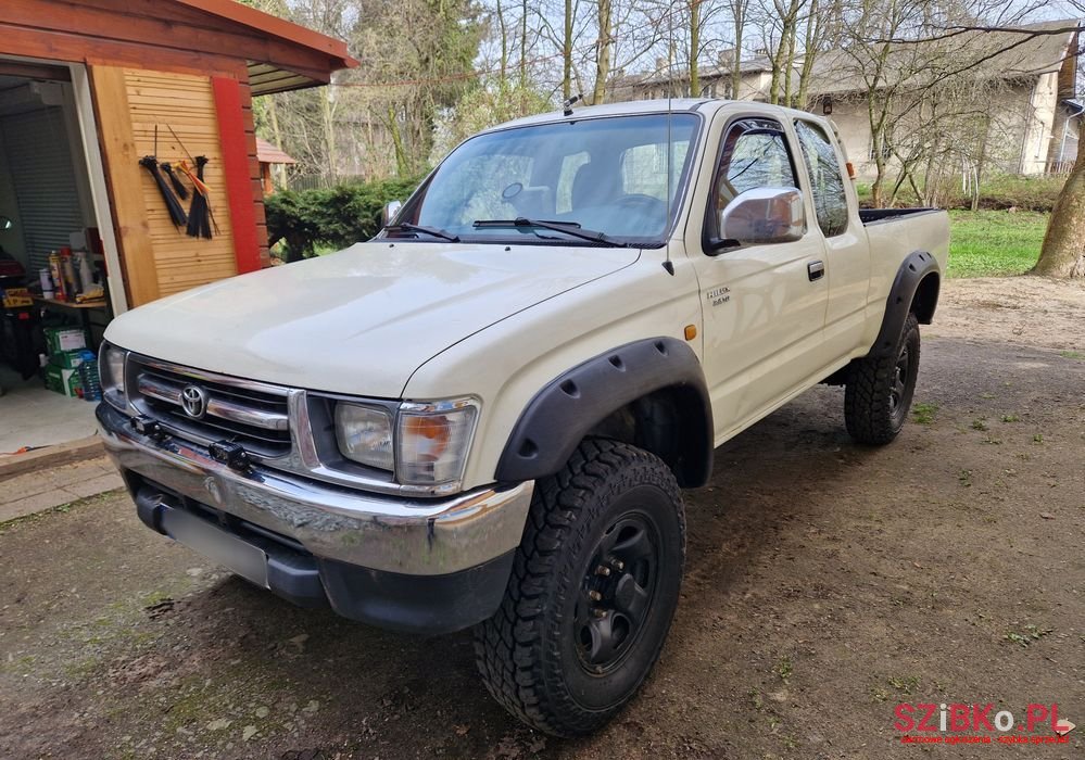 1998' Toyota Hilux 4Wd Dlx photo #3