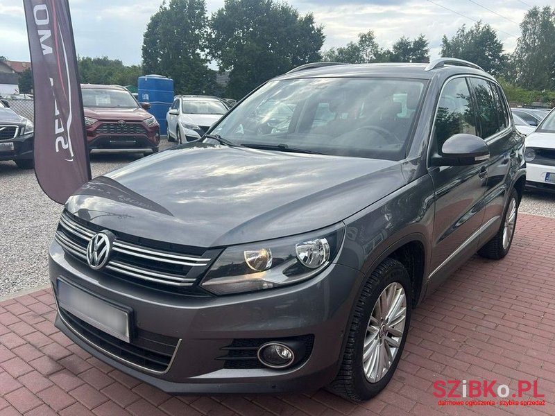 2014' Volkswagen Tiguan photo #2