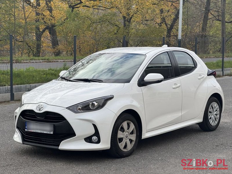 2021' Toyota Yaris 1.5 Comfort photo #6