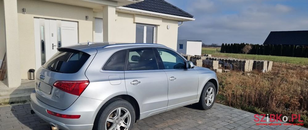 2011' Audi Q5 S Tronic photo #2