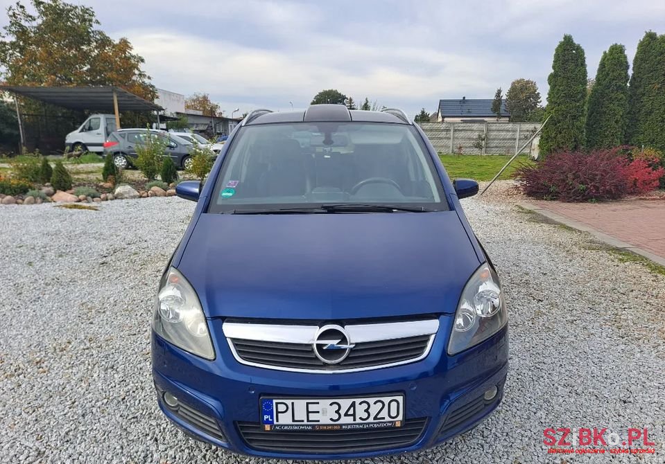2007' Opel Zafira photo #5
