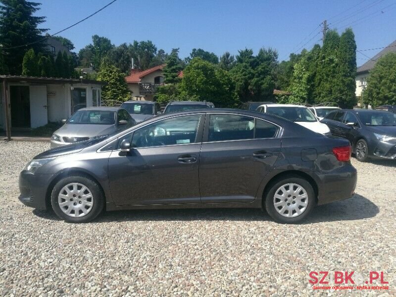 2012' Toyota Avensis photo #5