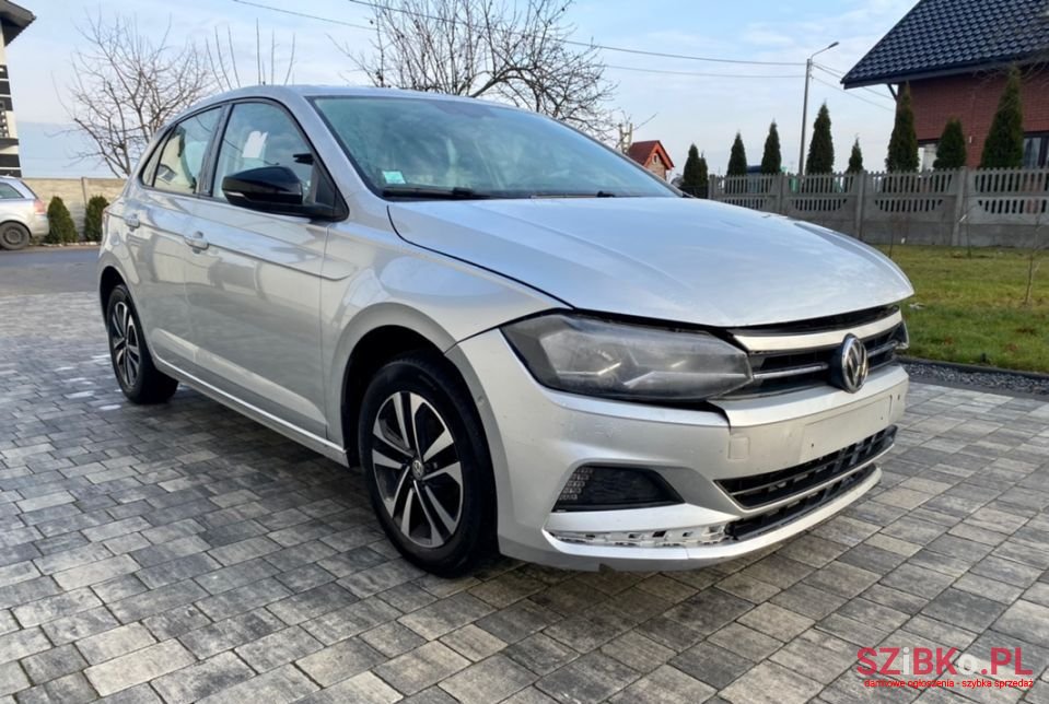 2020' Volkswagen Polo photo #3