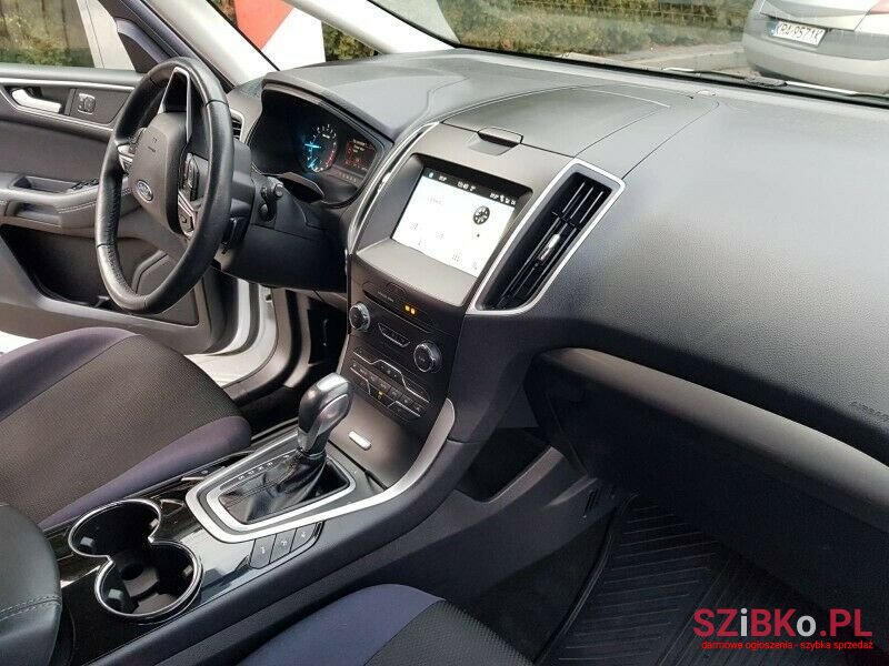 2017' Ford S-Max photo #6