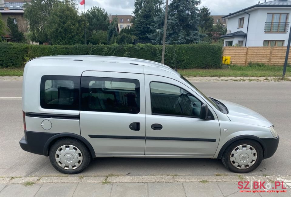 2008' Opel Combo photo #4