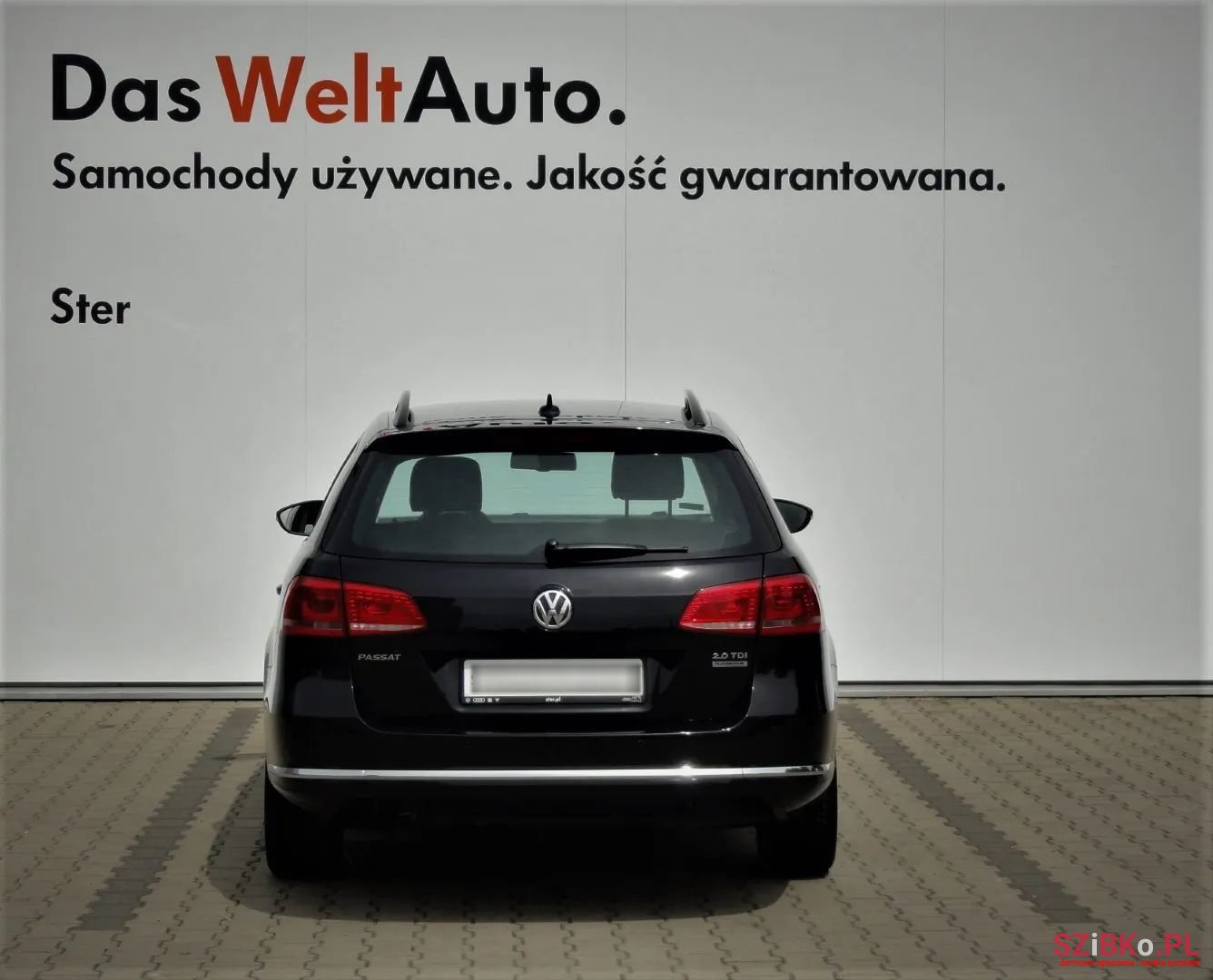 2013' Volkswagen Passat photo #5