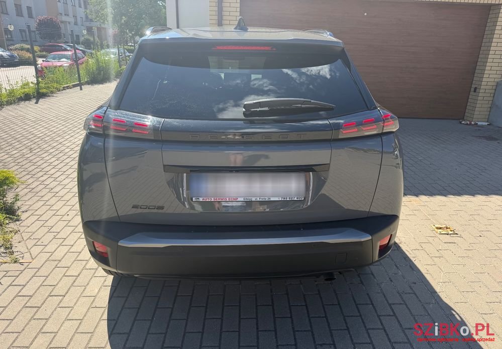 2024' Peugeot 2008 photo #6