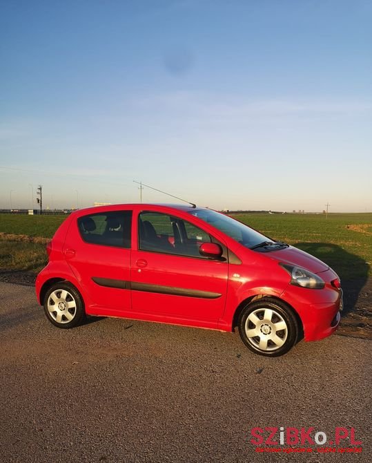 2008' Toyota Aygo photo #3