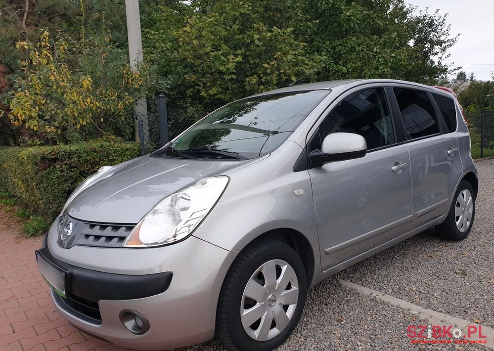 2006' Nissan Note photo #2