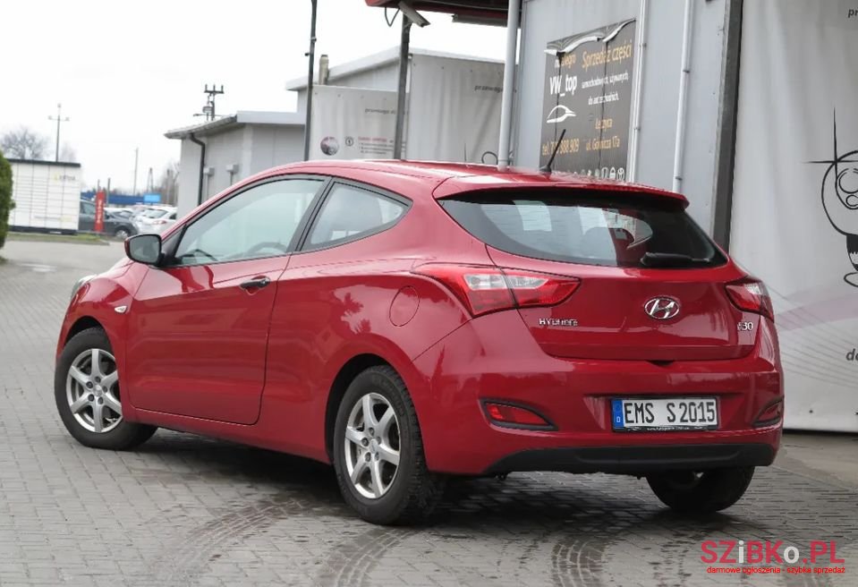 2013' Hyundai i30 photo #3