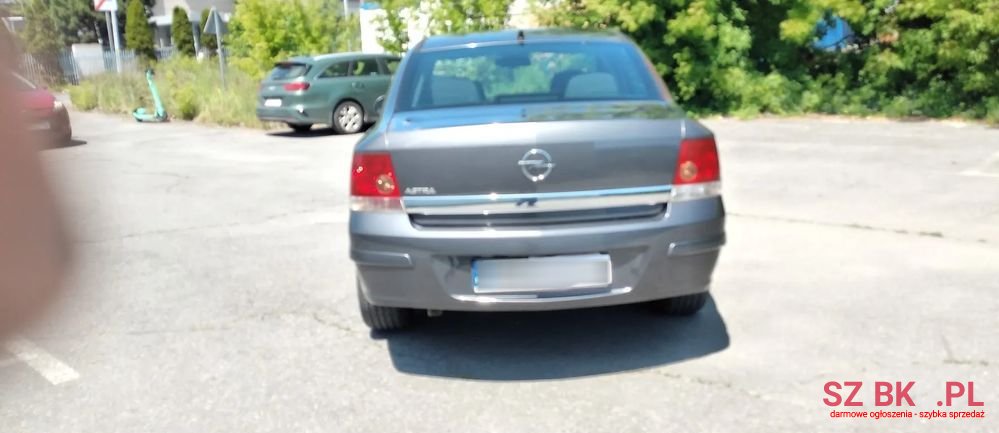 2010' Opel Astra Iii 1.6 Enjoy photo #5