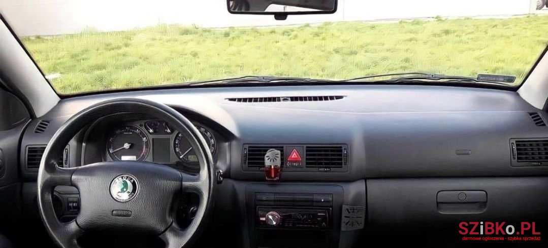 2000' Skoda Octavia photo #5