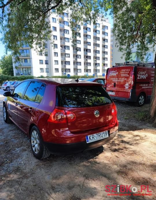 2005' Volkswagen Golf photo #3